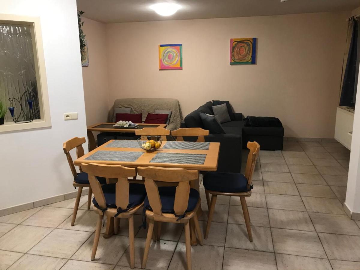 Appartamento Zum Burgblick Esterno foto